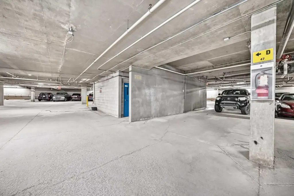 260 Shawville Way SE Calgary AB T2Y 3Z7