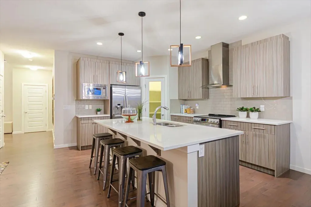 138 Copperpond Street SE Calgary AB T2Z 5B5