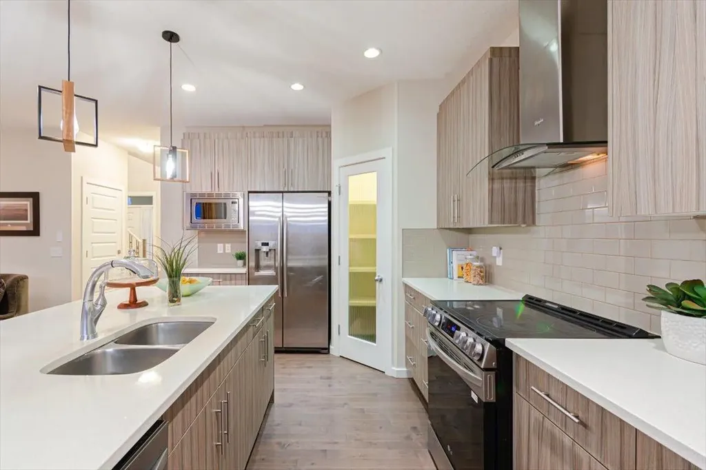 138 Copperpond Street SE Calgary AB T2Z 5B5