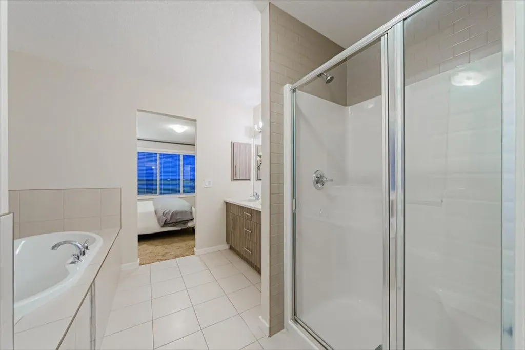 138 Copperpond Street SE Calgary AB T2Z 5B5