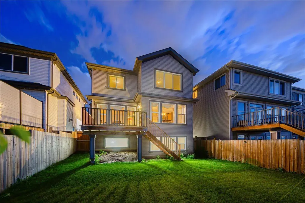 138 Copperpond Street SE Calgary AB T2Z 5B5