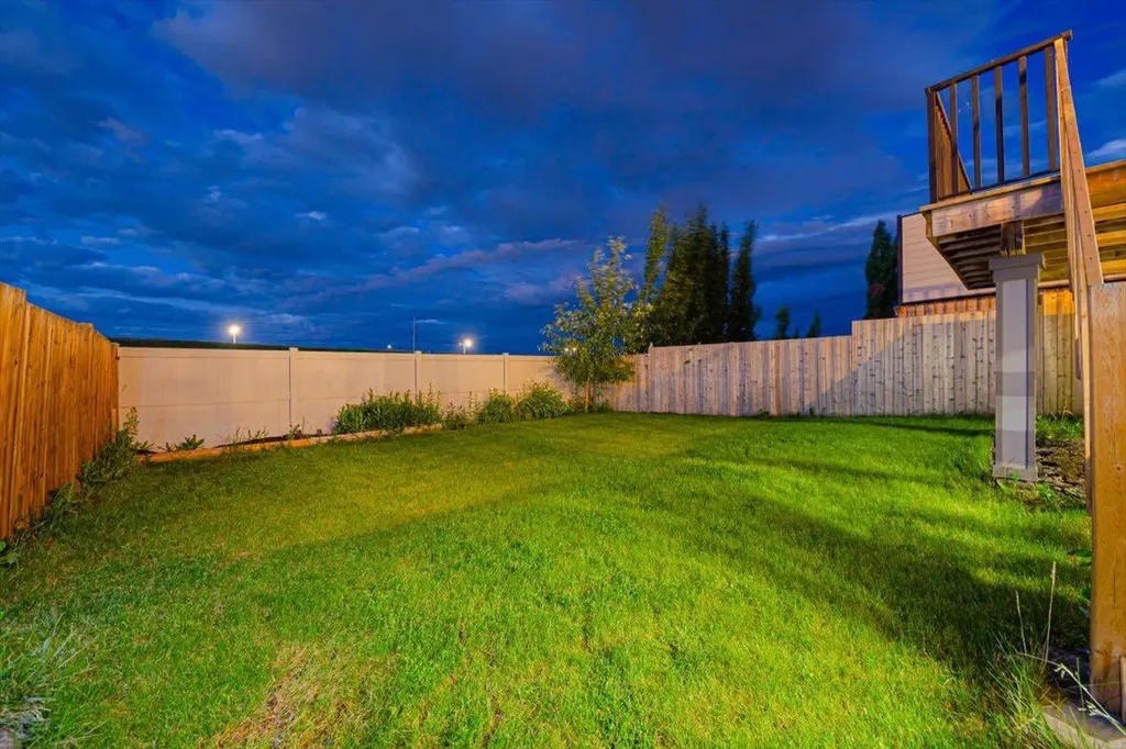 138 Copperpond Street SE Calgary AB T2Z 5B5