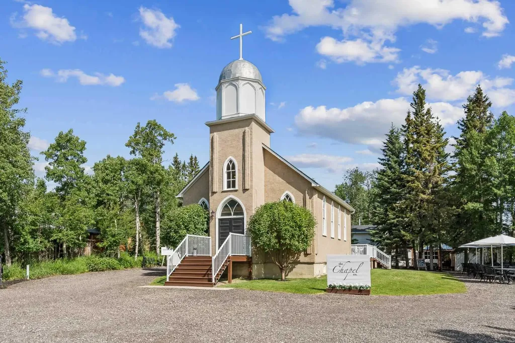 29404 Range Road 52 Rural Mountain View County AB T0M2E0