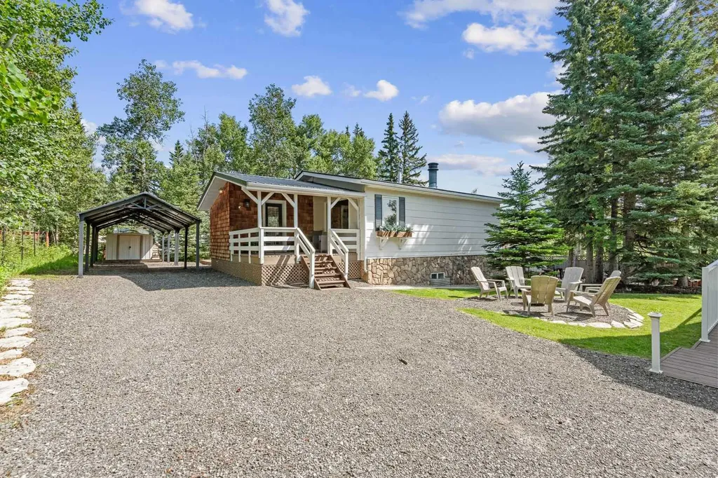 29404 Range Road 52 Rural Mountain View County AB T0M2E0
