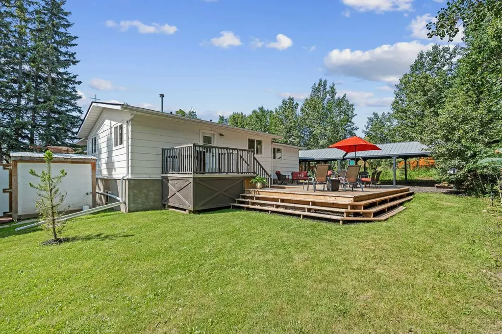 29404 Range Road 52 Rural Mountain View County AB T0M2E0