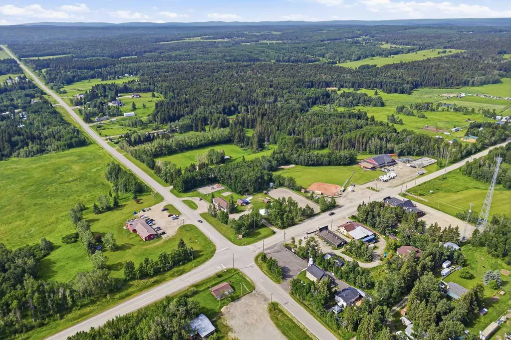 29404 Range Road 52 Rural Mountain View County AB T0M2E0