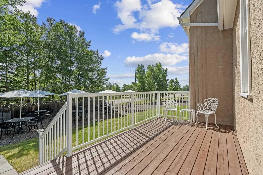 29404 Range Road 52 Rural Mountain View County AB T0M2E0