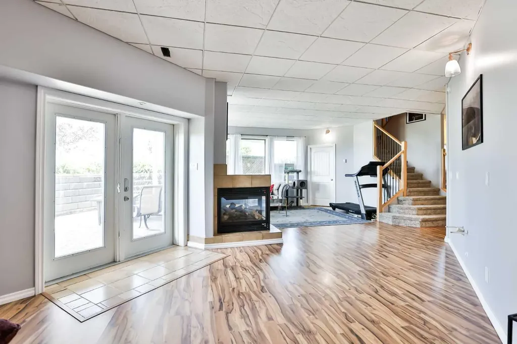406 Meadow Lark Drive Rural Lethbridge County AB T1J 4R9