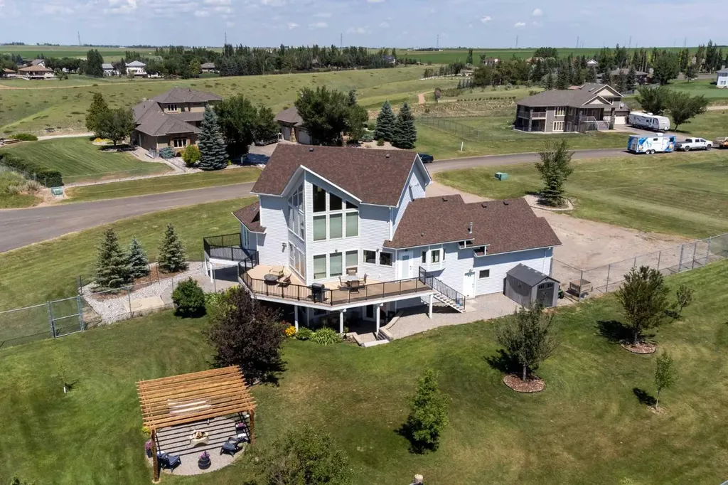 406 Meadow Lark Drive Rural Lethbridge County AB T1J 4R9