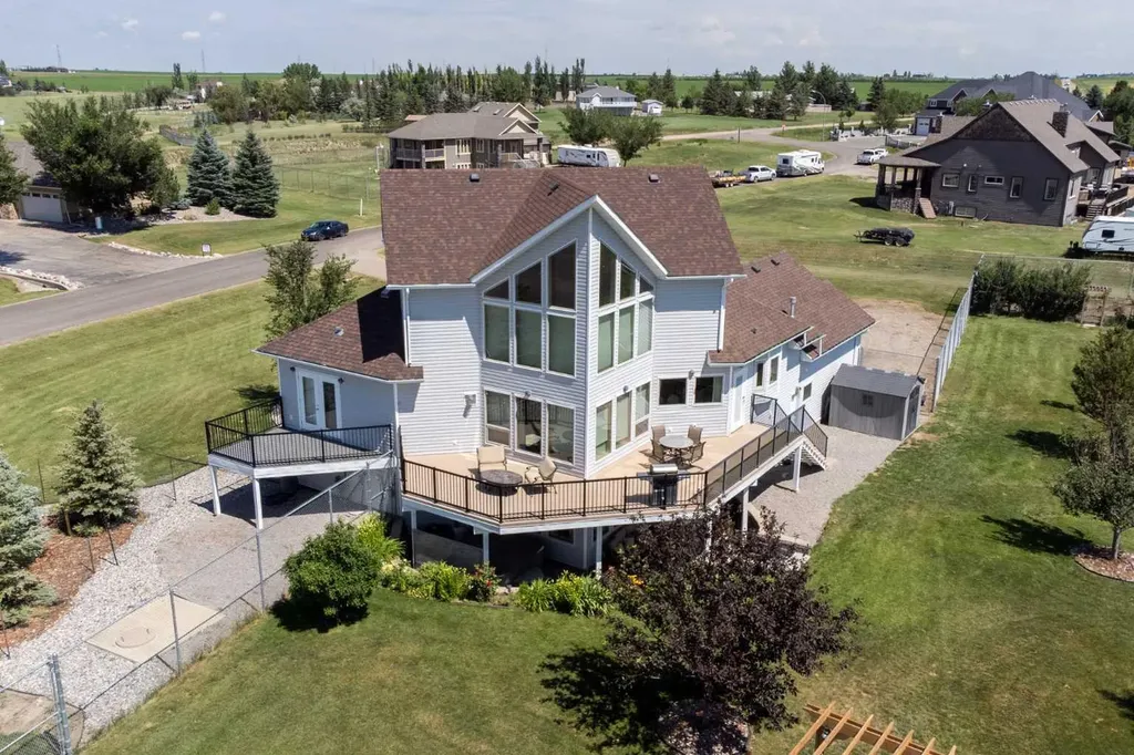 406 Meadow Lark Drive Rural Lethbridge County AB T1J 4R9