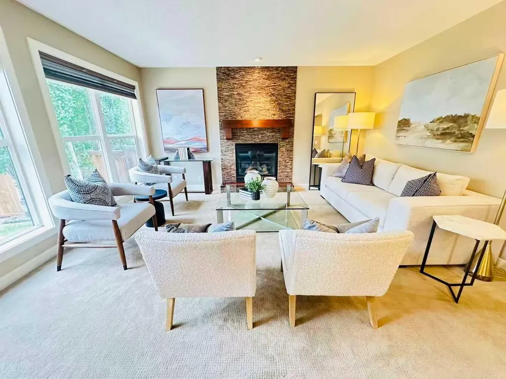 29 Everhollow Rise SW Calgary AB T2Y 5H2