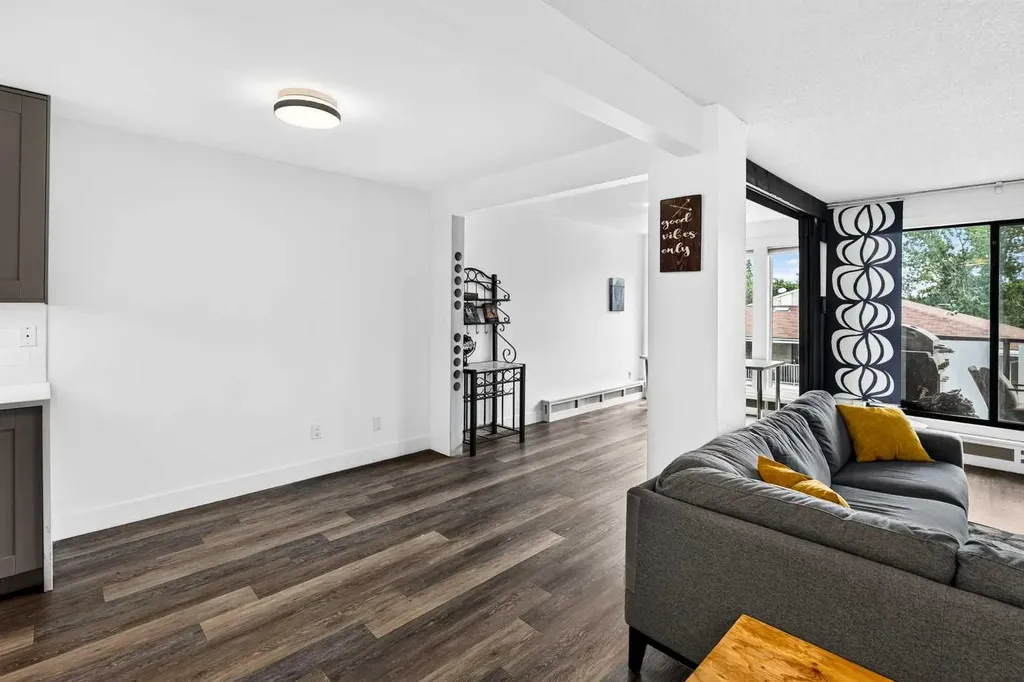 635 Marsh Road NE Calgary AB T2E 5B4