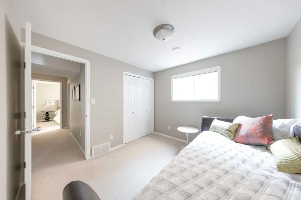 6116 21 Street Lloydminster AB T9V3J9
