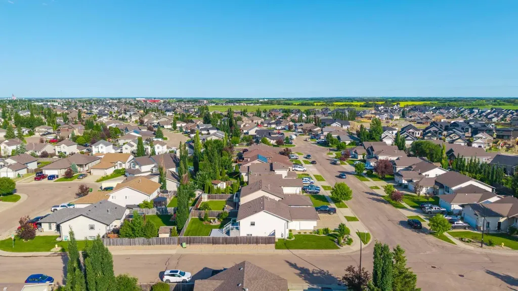 6116 21 Street Lloydminster AB T9V3J9