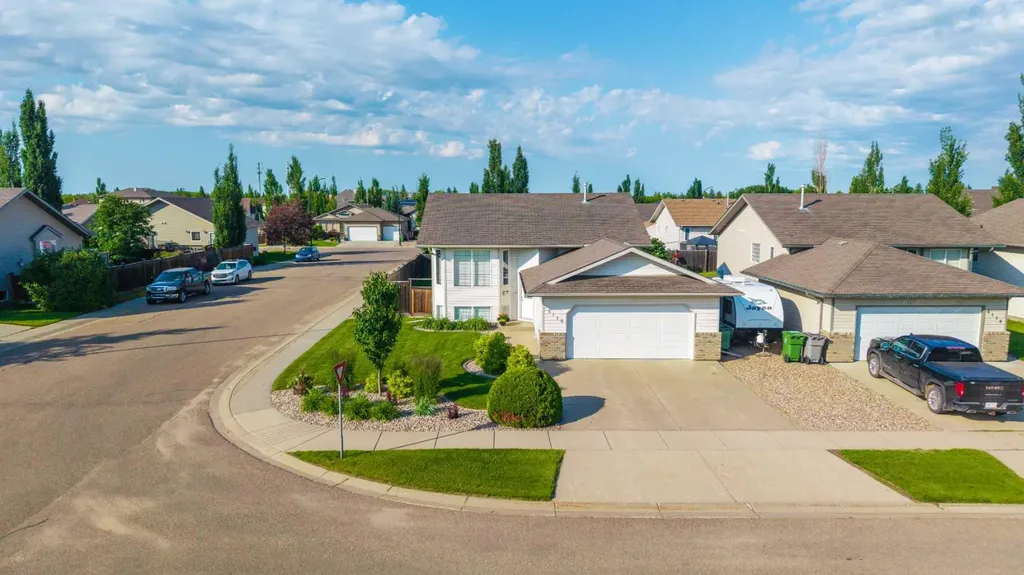 6116 21 Street Lloydminster AB T9V3J9
