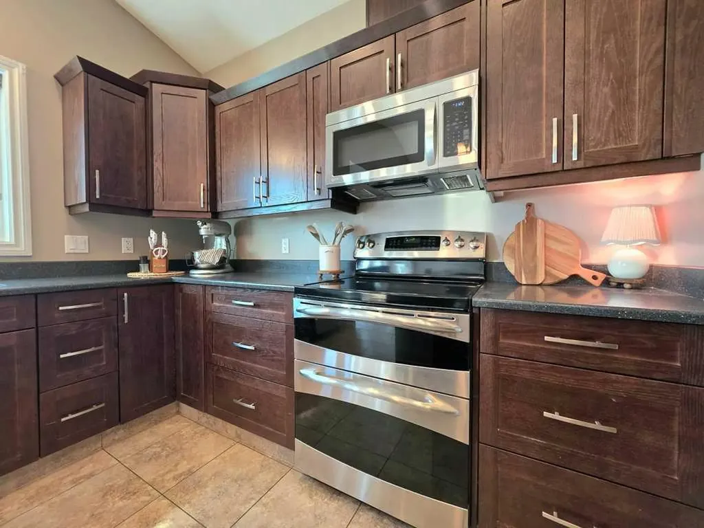 409 13 Street SE Slave Lake AB T0G 2A3