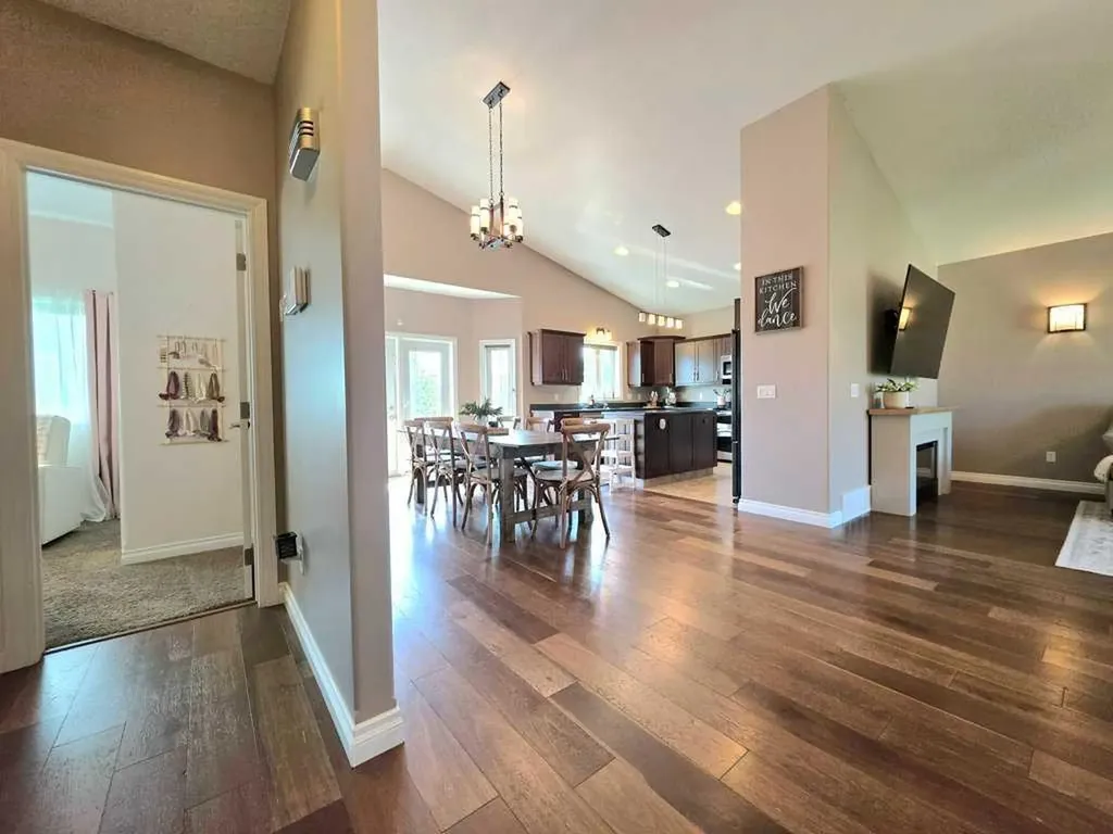409 13 Street SE Slave Lake AB T0G 2A3