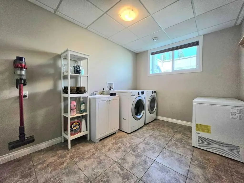 409 13 Street SE Slave Lake AB T0G 2A3