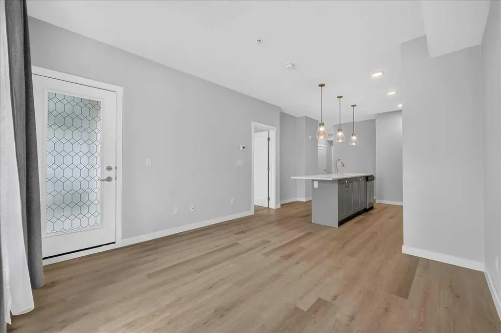 200 Shawnee Square SW Calgary AB T2Y0T7
