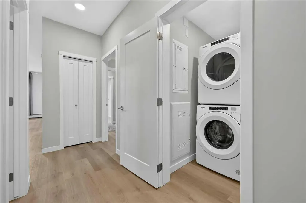 200 Shawnee Square SW Calgary AB T2Y0T7