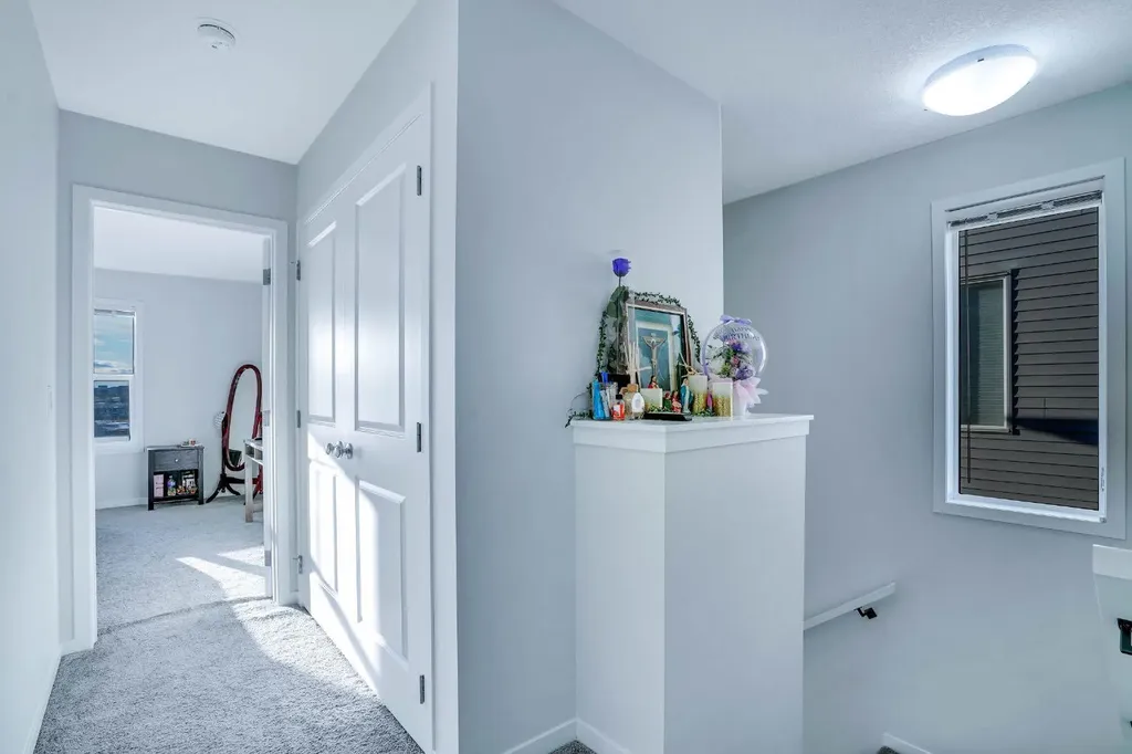 324 Dawson Drive Chestermere AB T1X2A2