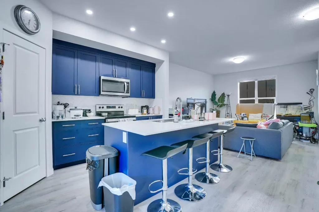 324 Dawson Drive Chestermere AB T1X2A2