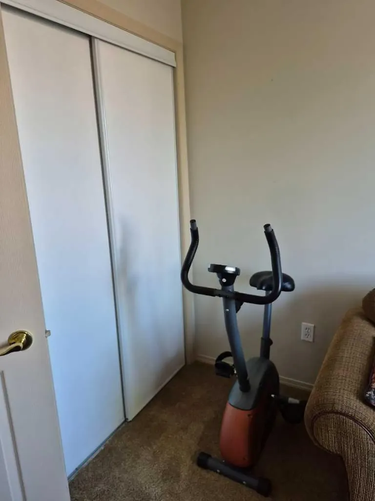 305 1 Avenue NW Airdrie AB T4B 2M5