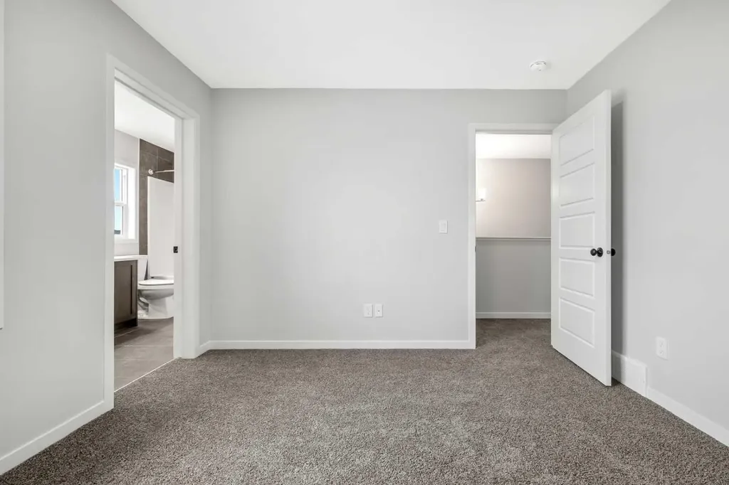 209 Bridgeport Gate N Chestermere AB T1X 1V9