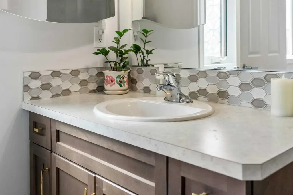 192 Carrington Crescent NW Calgary AB T3P1R1