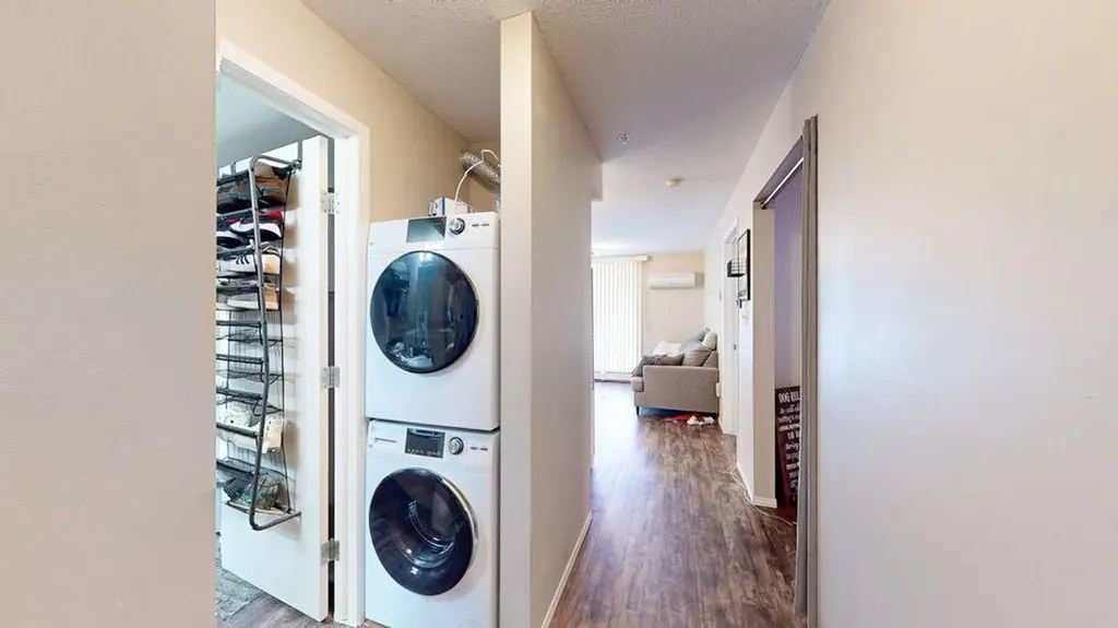 1632 Saamis Drive NW Medicine Hat AB T1C4X3