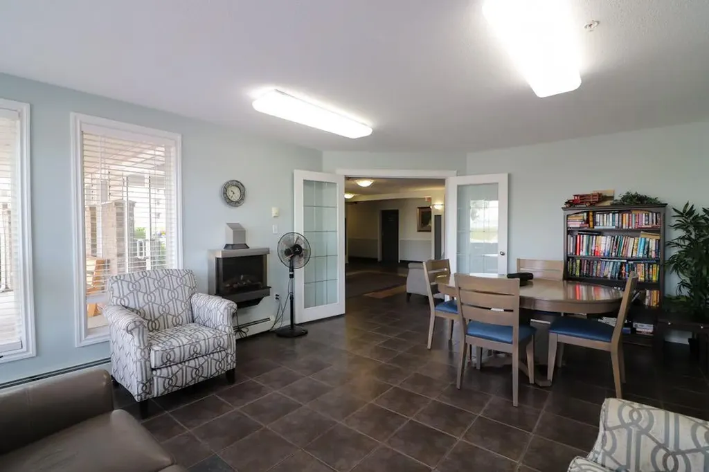 1632 Saamis Drive NW Medicine Hat AB T1C4X3