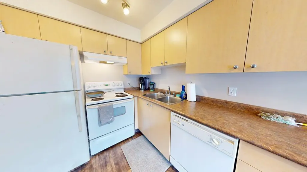 1632 Saamis Drive NW Medicine Hat AB T1C4X3