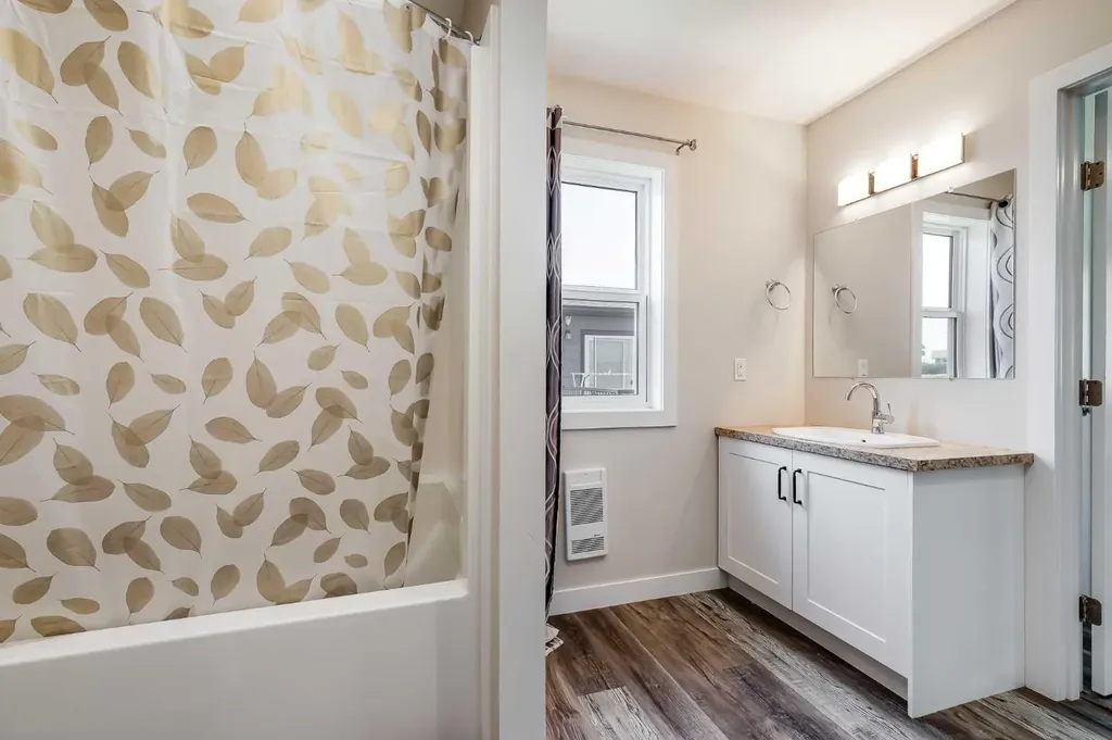 7 Trochu Avenue Trochu AB T0M 2C0