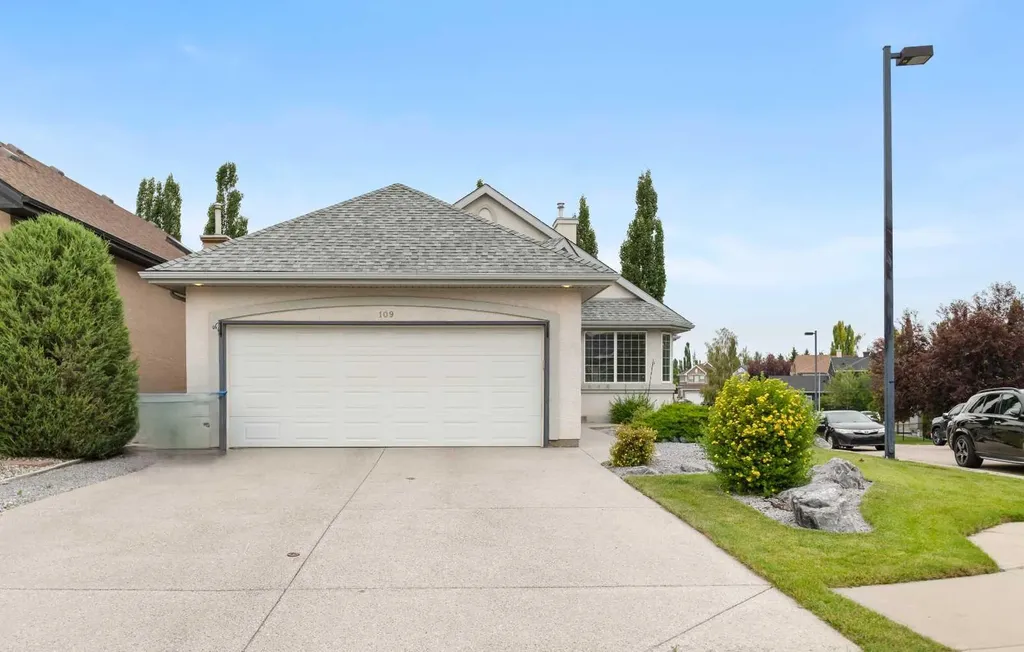 109 Cranwell Place SE Calgary AB T3M 1A2