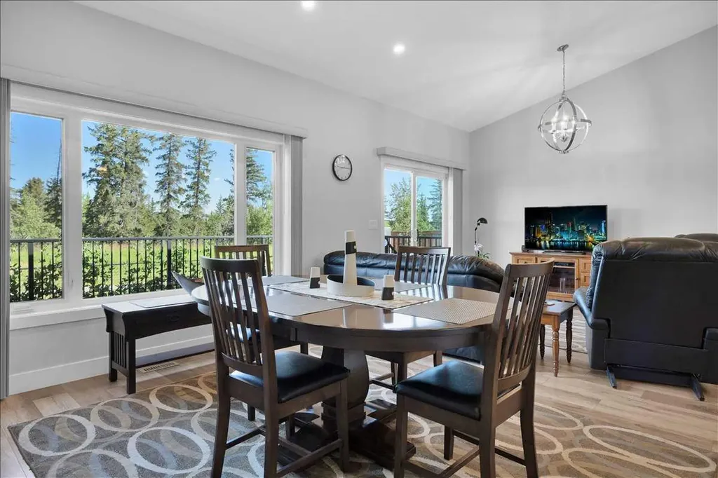 170 Riverwood Crescent SW Diamond Valley AB T0L 0H0