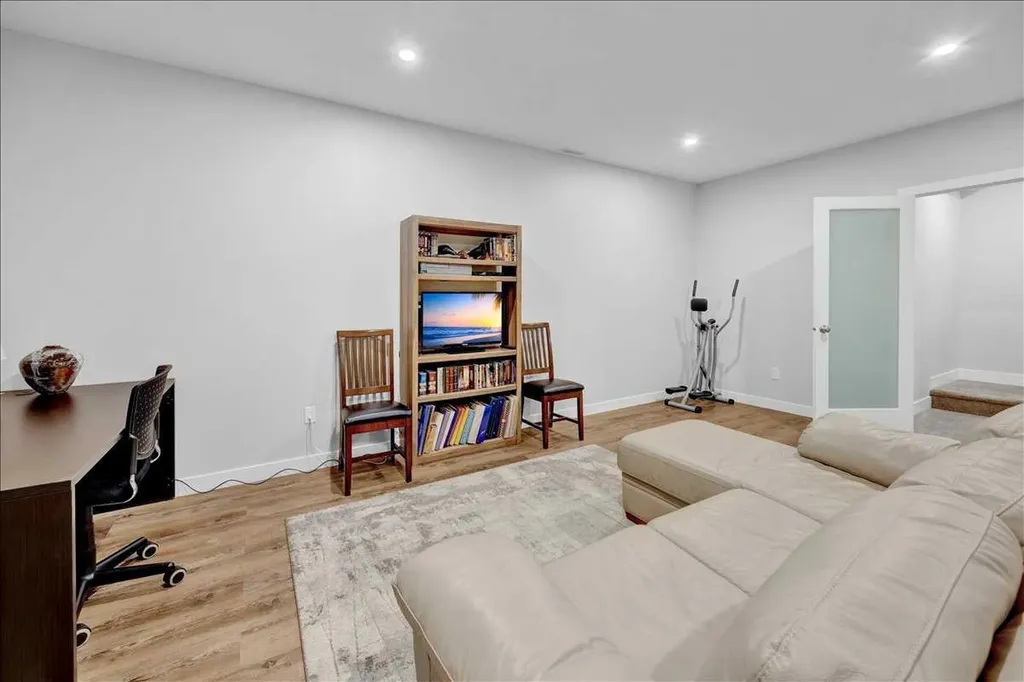 170 Riverwood Crescent SW Diamond Valley AB T0L 0H0