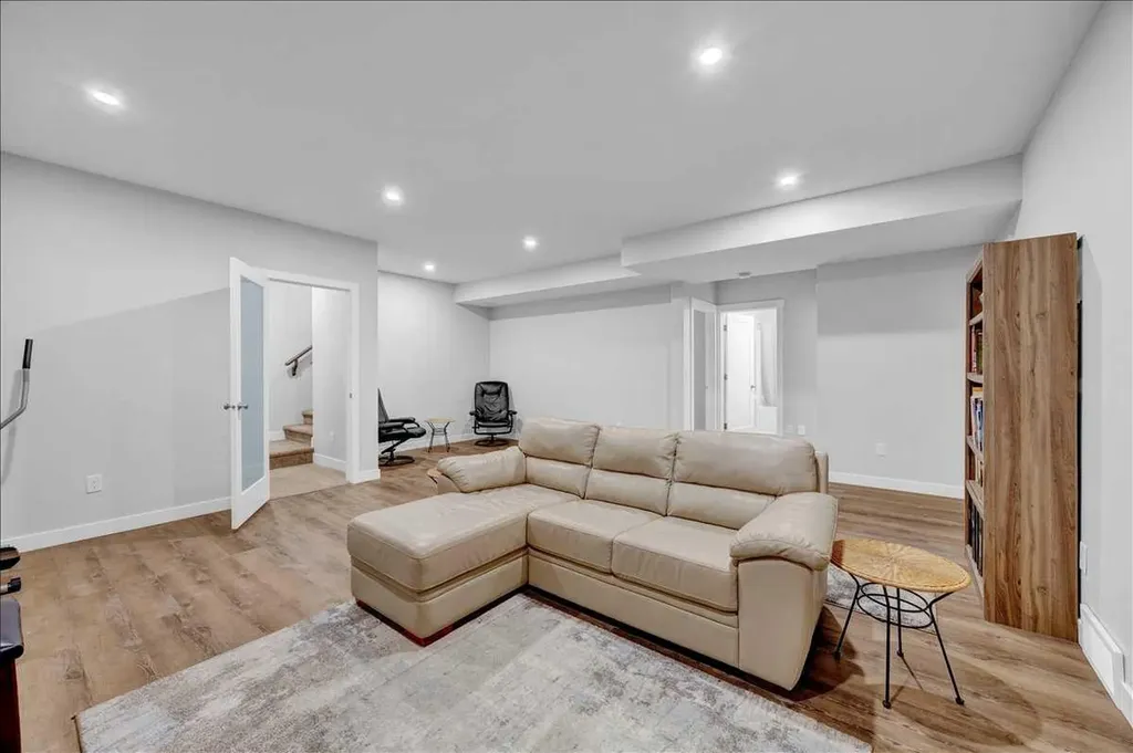 170 Riverwood Crescent SW Diamond Valley AB T0L 0H0