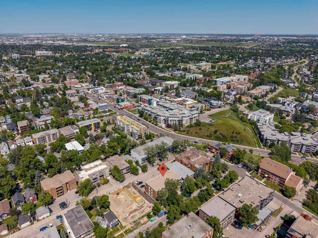 340 4 Avenue NE Calgary AB T2E0J3