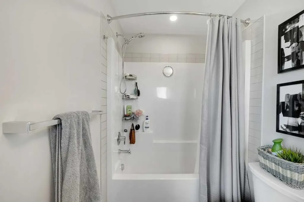 244 Belmont Boulevard SW Calgary AB T2X4W6