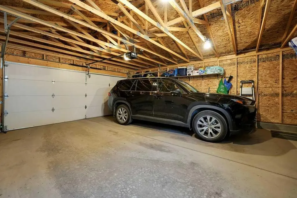 244 Belmont Boulevard SW Calgary AB T2X4W6