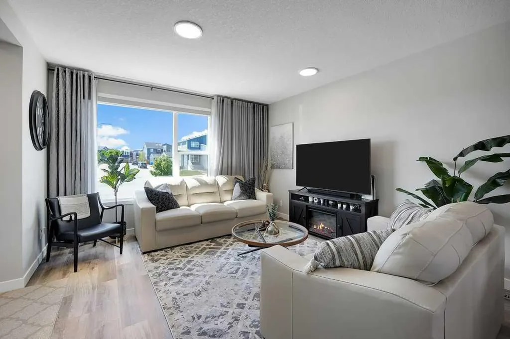 244 Belmont Boulevard SW Calgary AB T2X4W6