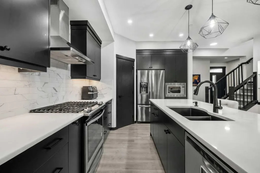 119 Howse Hill NE Calgary AB T3P1P3