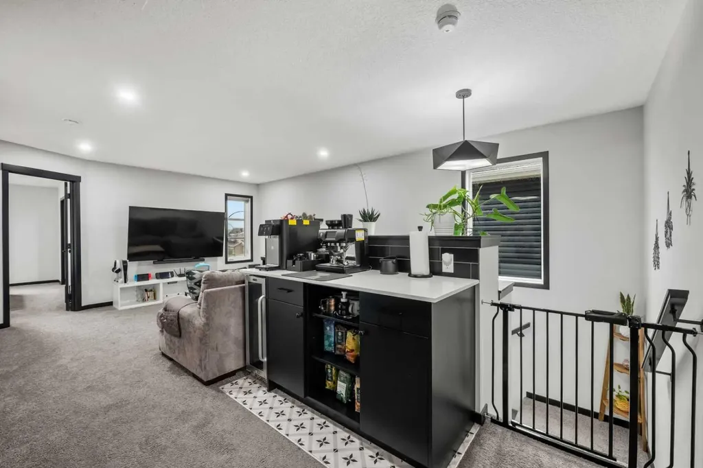 119 Howse Hill NE Calgary AB T3P1P3