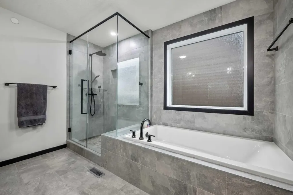 119 Howse Hill NE Calgary AB T3P1P3