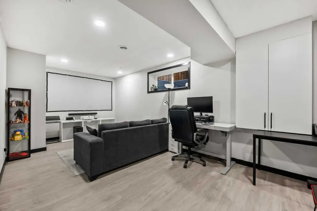 119 Howse Hill NE Calgary AB T3P1P3