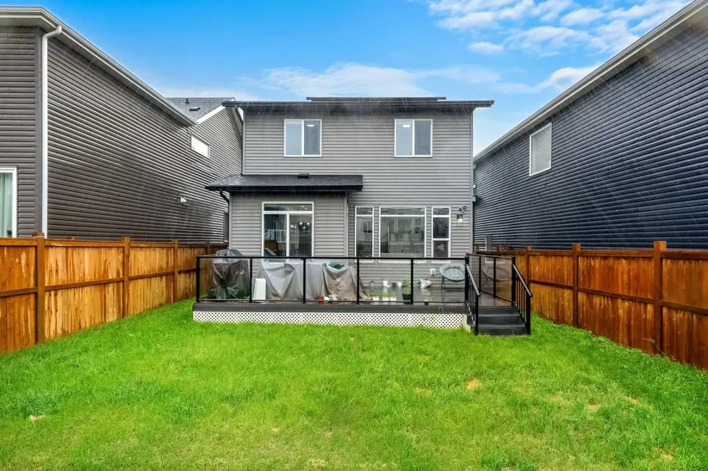119 Howse Hill NE Calgary AB T3P1P3