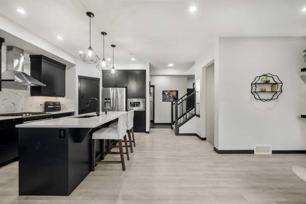 119 Howse Hill NE Calgary AB T3P1P3