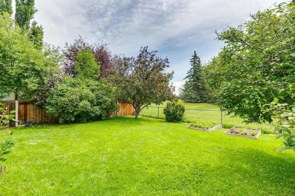 98 River Rock Way SE Calgary AB T2C 4H1