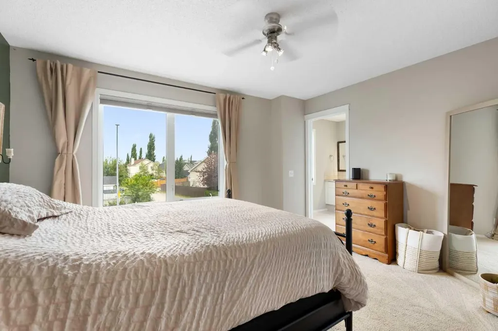 130 Tuscany Valley Drive NW Calgary AB T3L 2C1