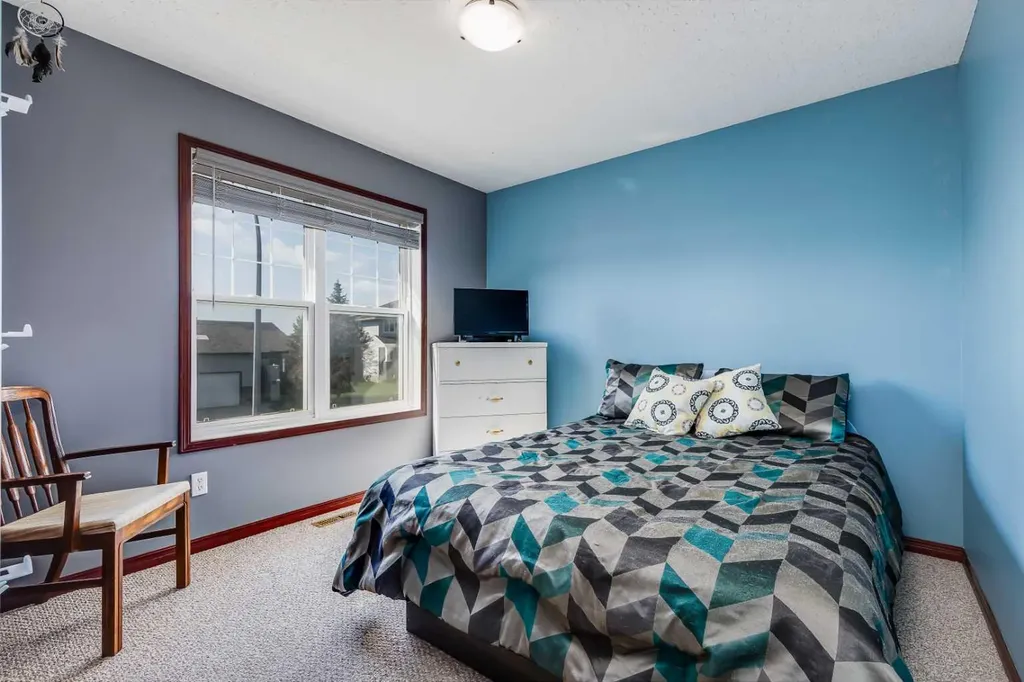 800 Carriage Lane Place N Carstairs AB T0M 0N0